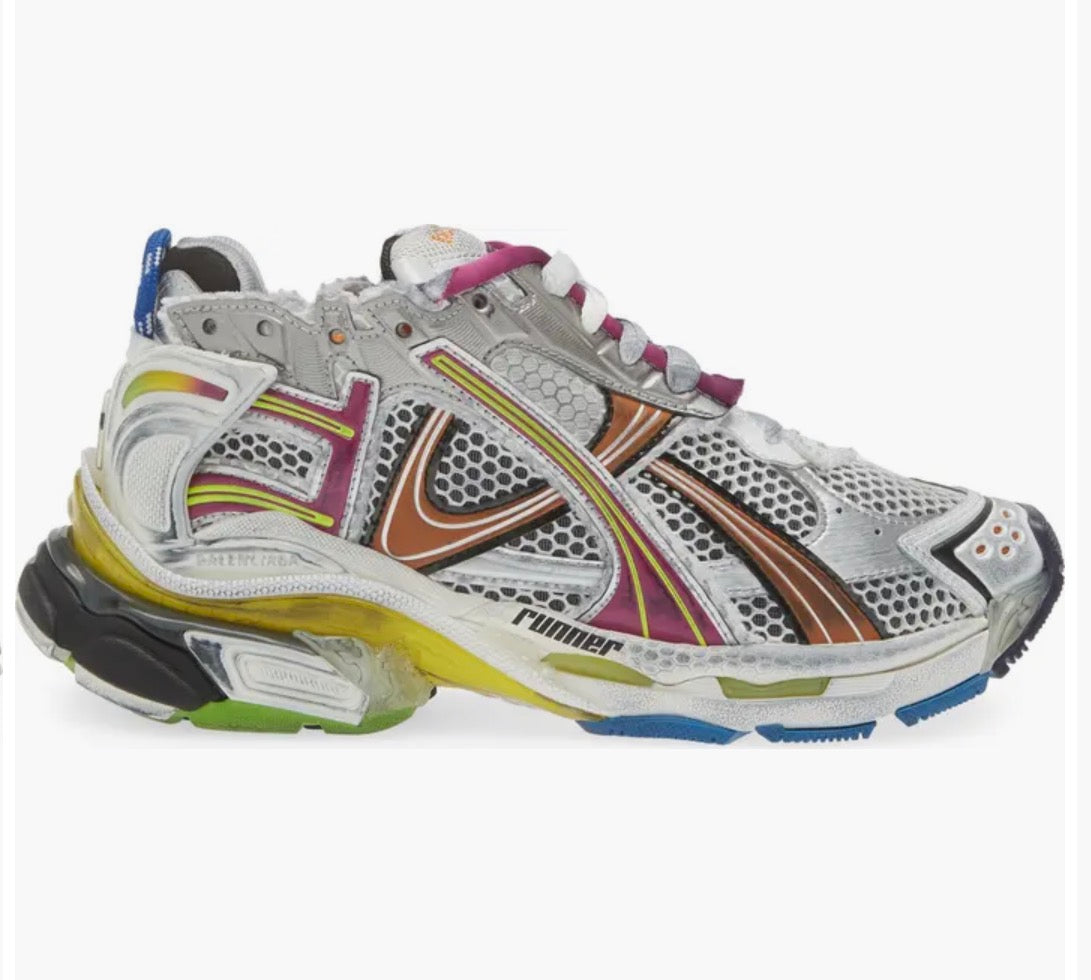 Designer Runner