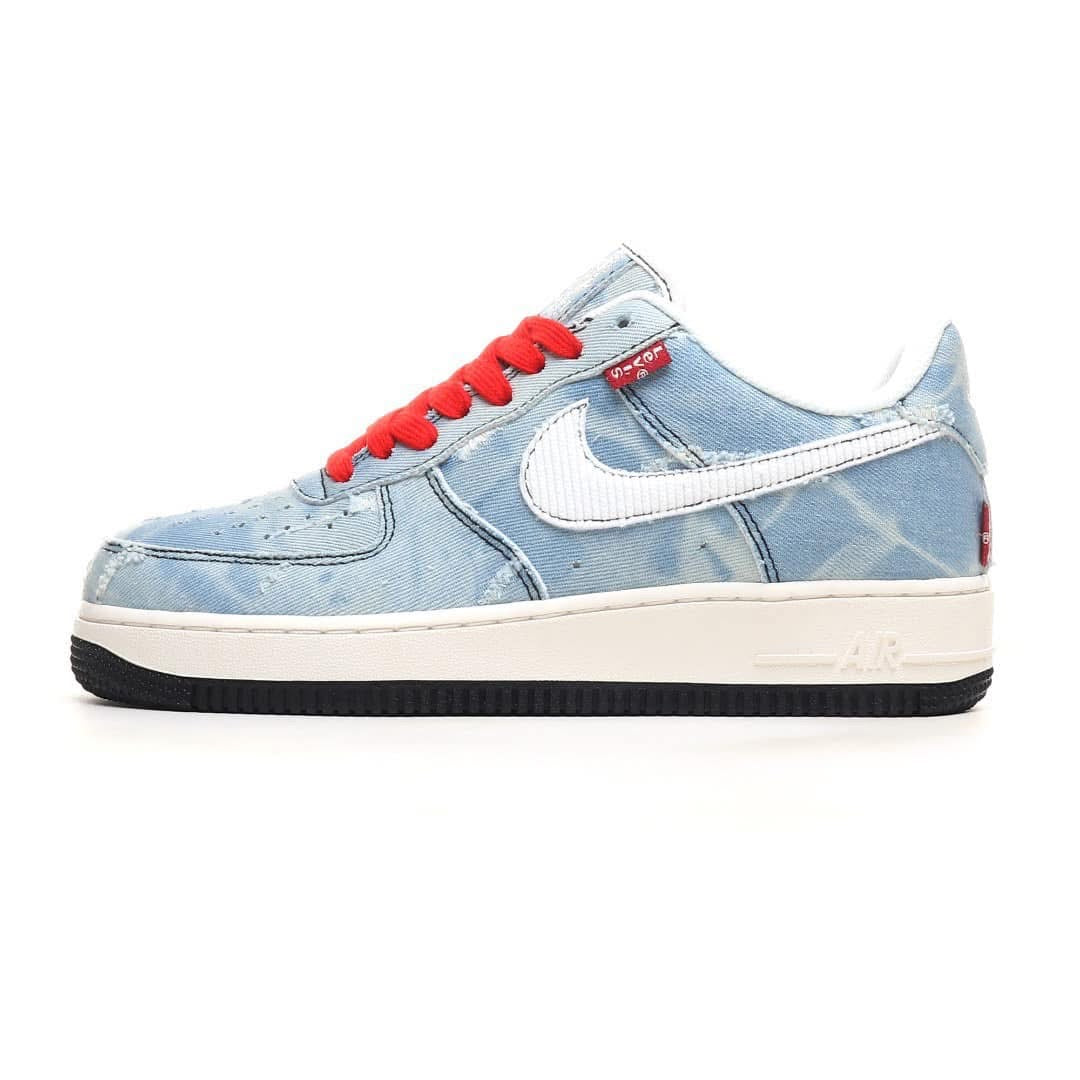 Nike Air Force 1 x Levi’s